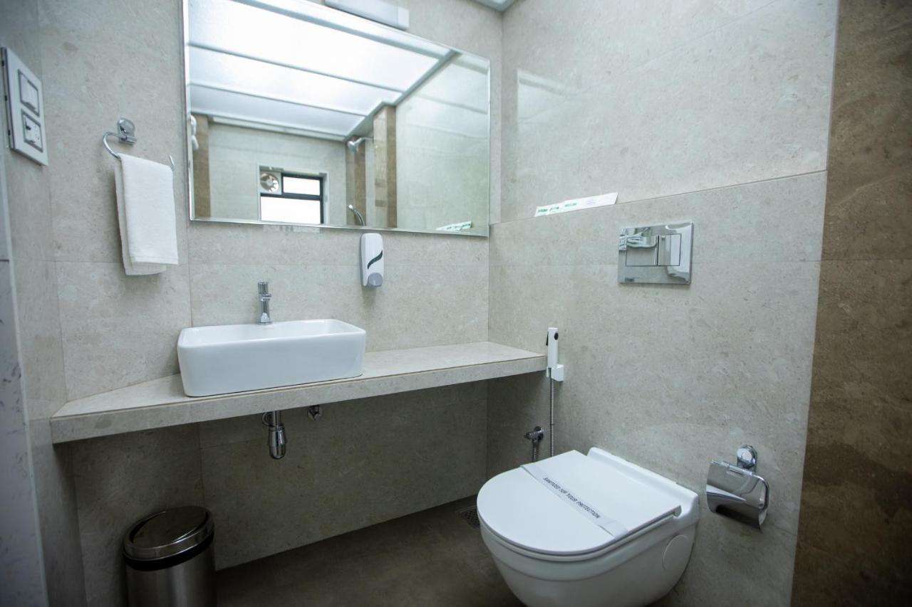 Hotel Naaz Executive Bombay Esterno foto